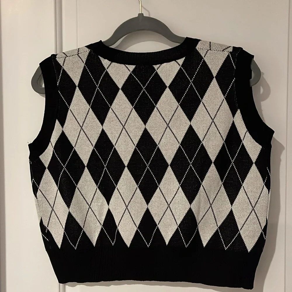 Brand new unsex vest size medium - Picture 4 of 4